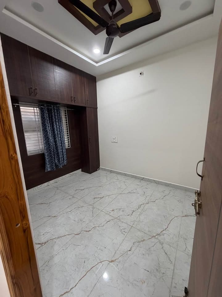 2 beds 2 bathrooms – Flat - 2