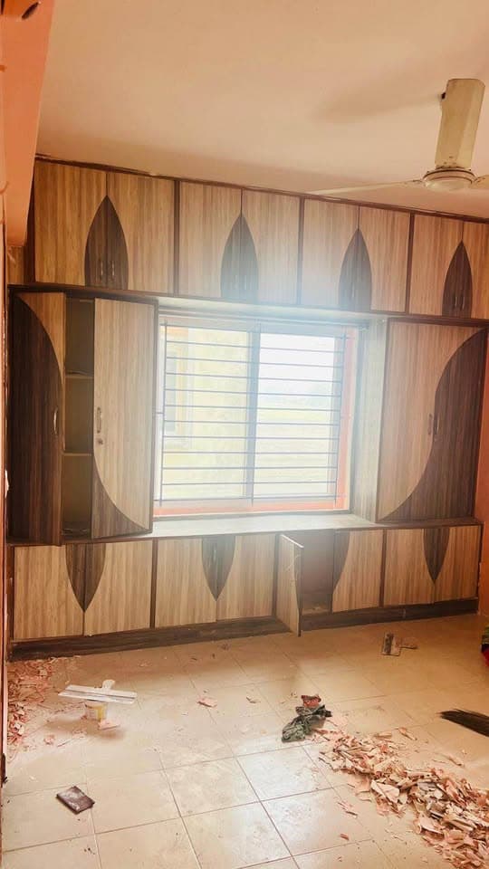 3 Beds 3 Baths - Apartment photo 4