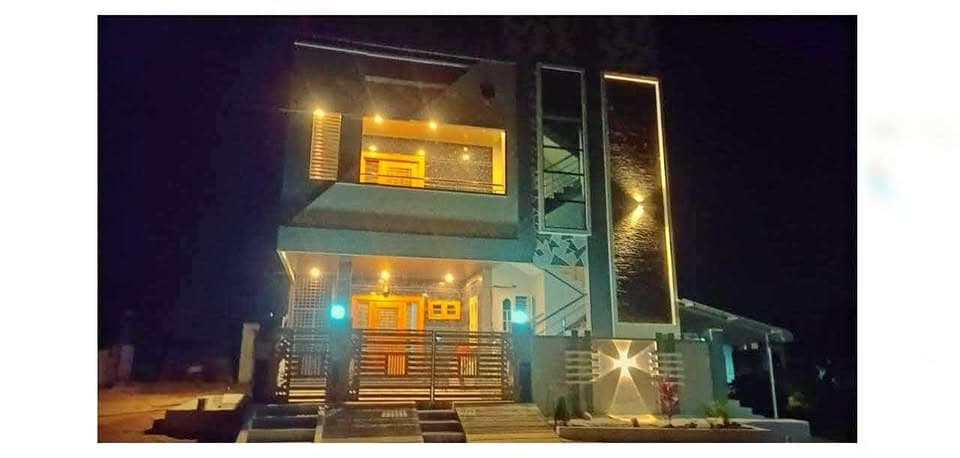 Photo of 2 Beds 3 Baths - House