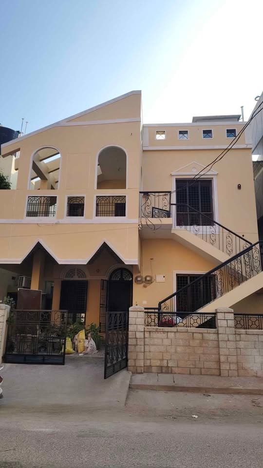 3 Beds 3 Baths - House photo 3