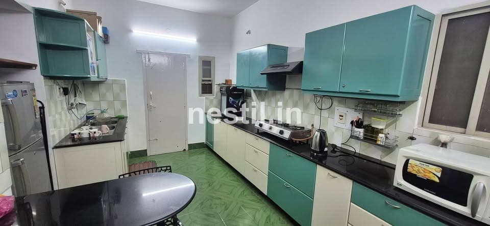 1 Bed 1 Bath House - 2