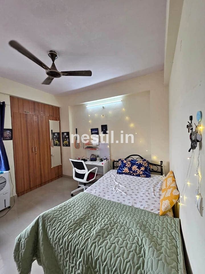 Looking for Male Flatmate in 3BHK - 2